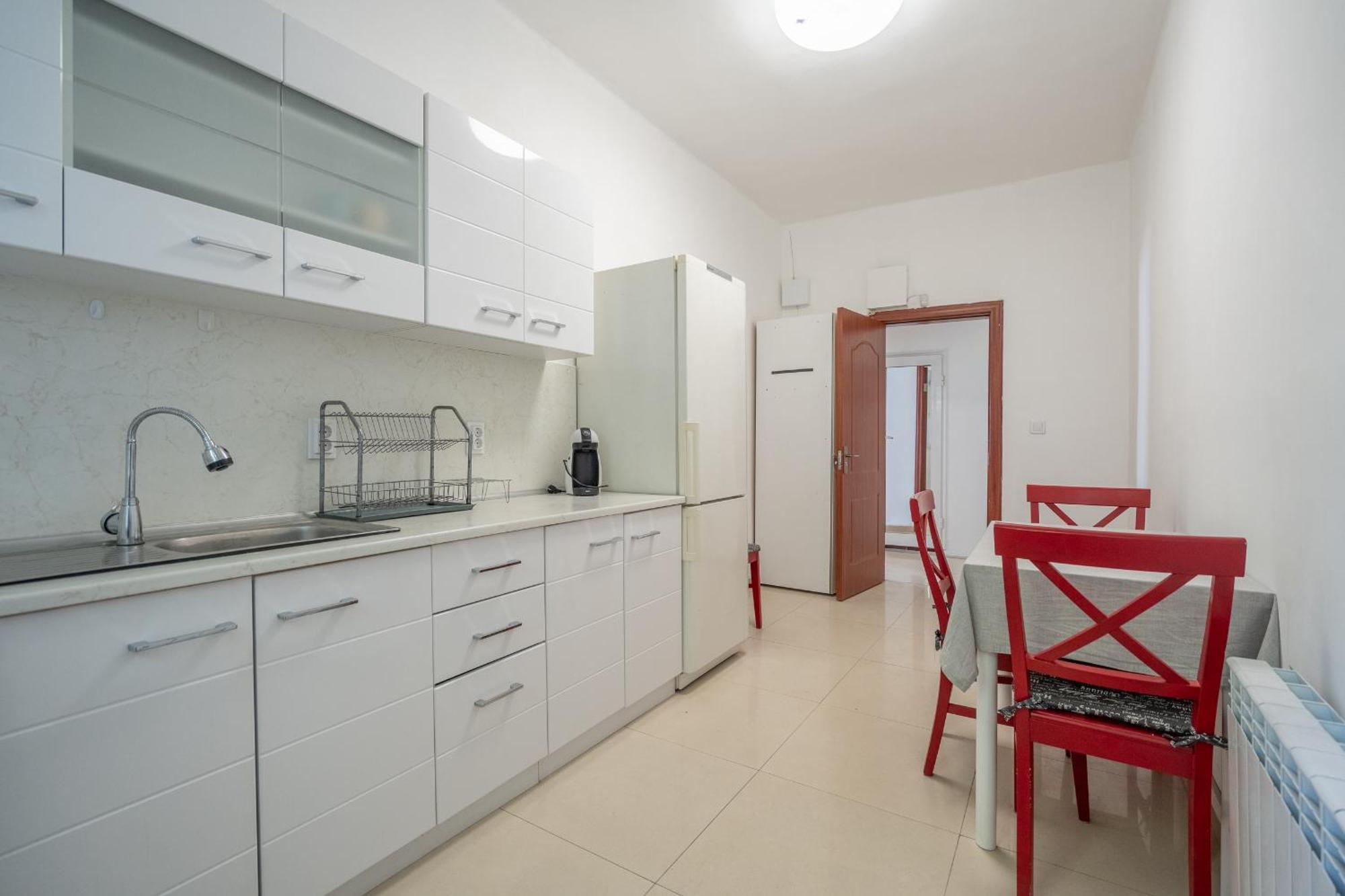 2 Bdr Next To The National Stadium *