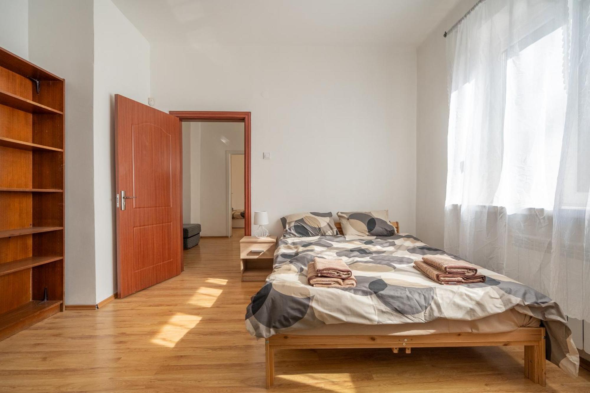 Apartment 2 Bdr Next To The National Stadium Sofia