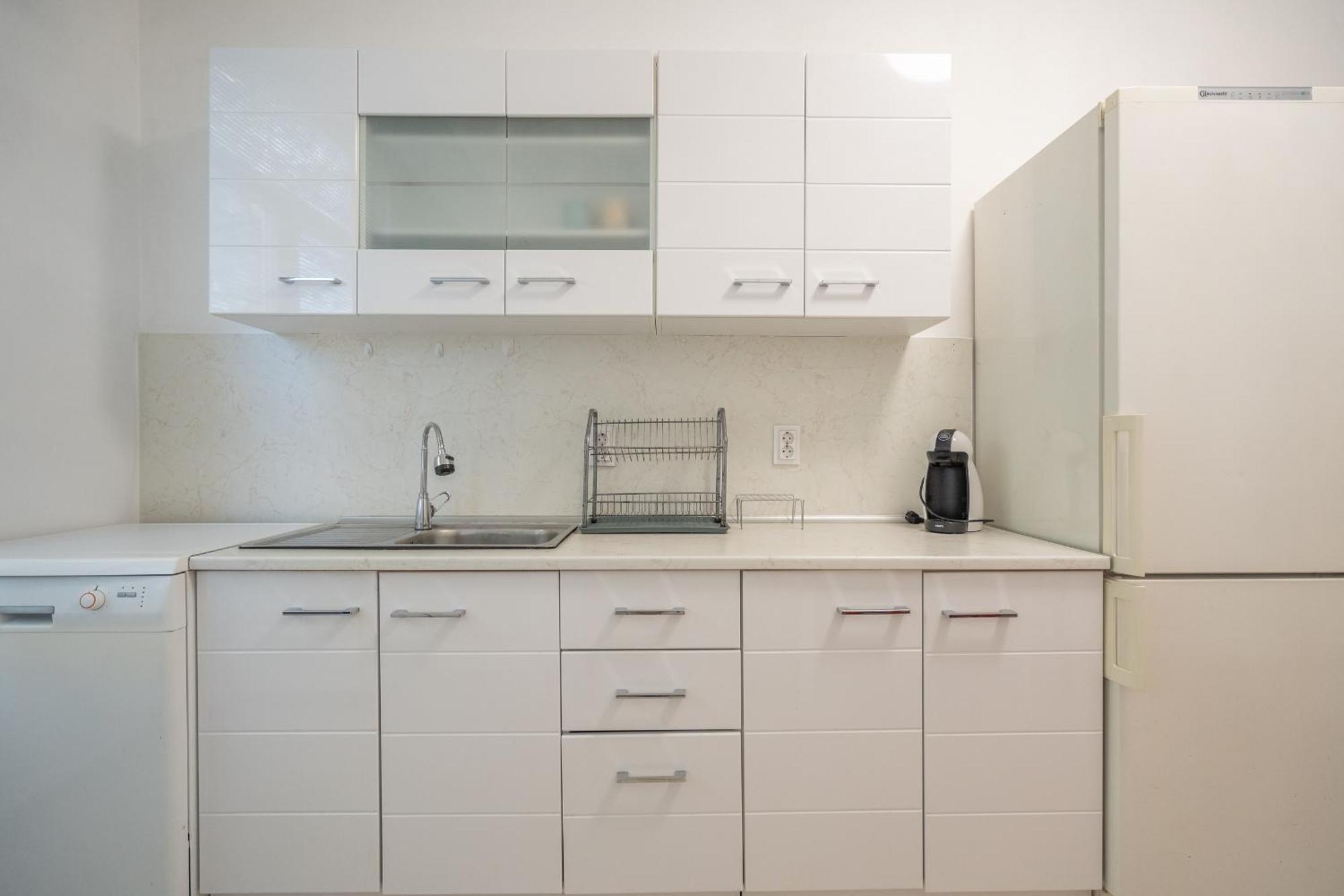 2 Bdr Next To The National Stadium Apartment Sofia