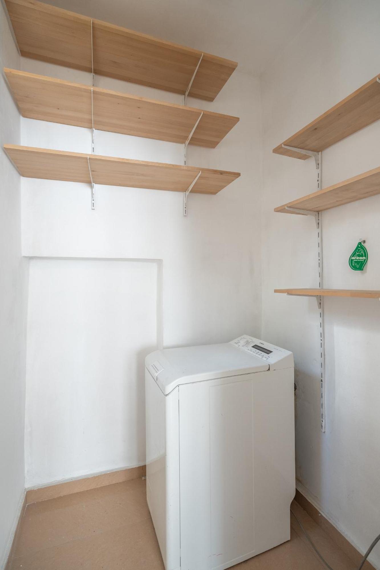 Apartment 2 Bdr Next To The National Stadium Sofia