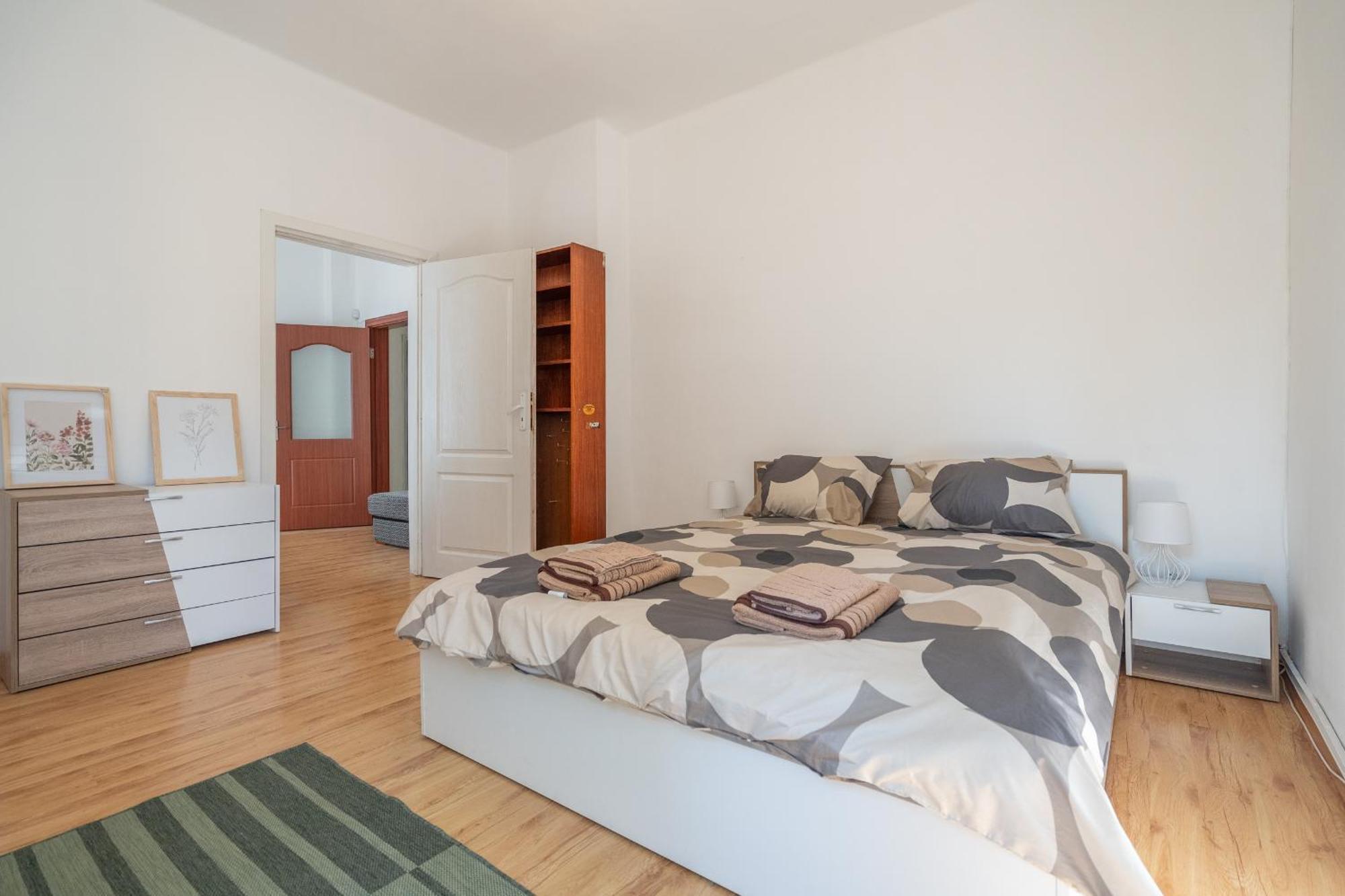 2 Bdr Next To The National Stadium * Sofia