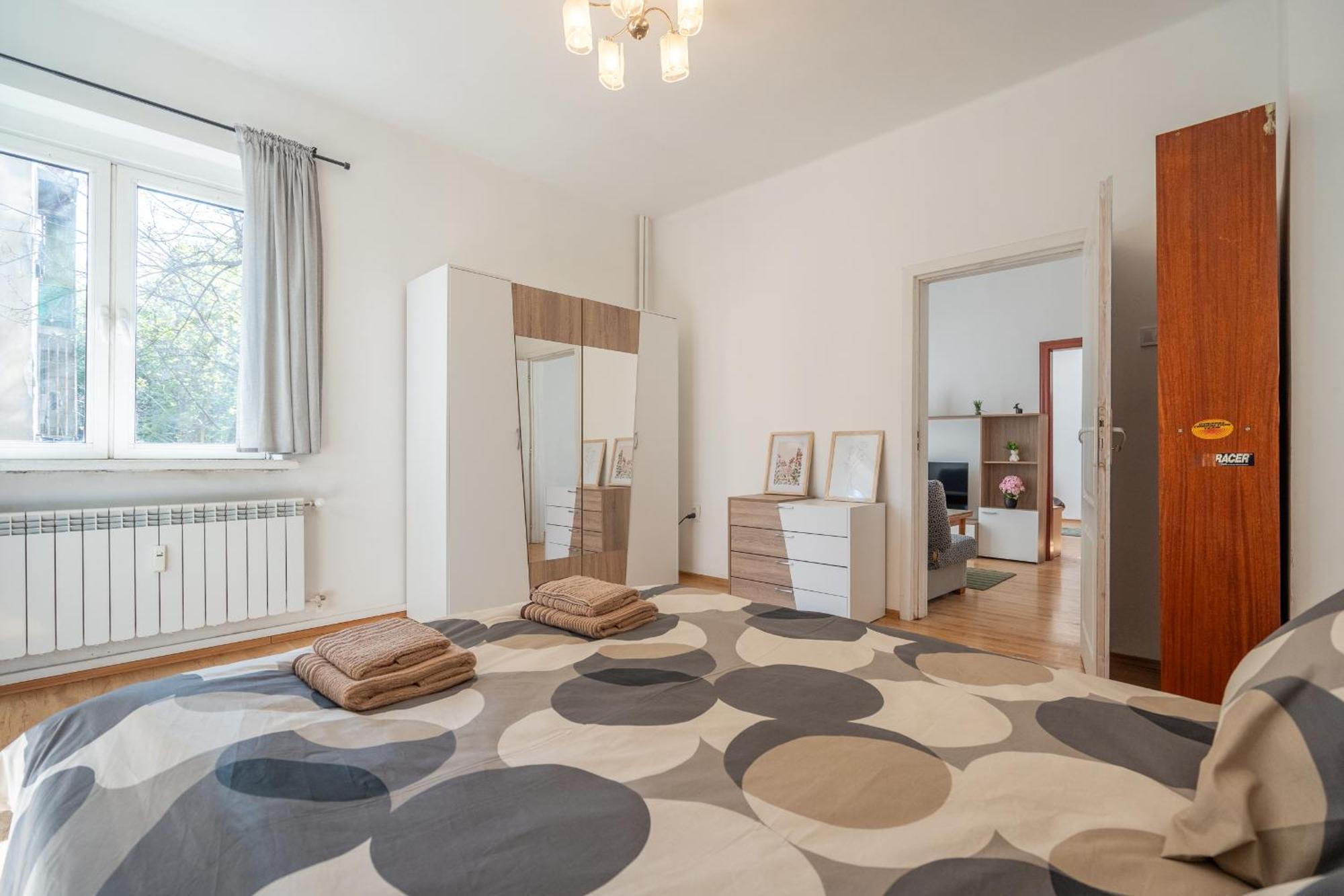 2 Bdr Next To The National Stadium Sofia