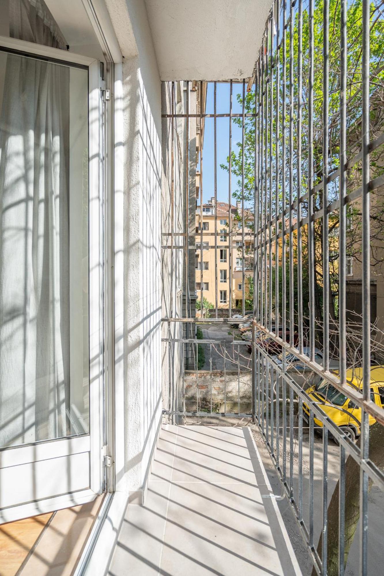 2 Bdr Next To The National Stadium Apartment